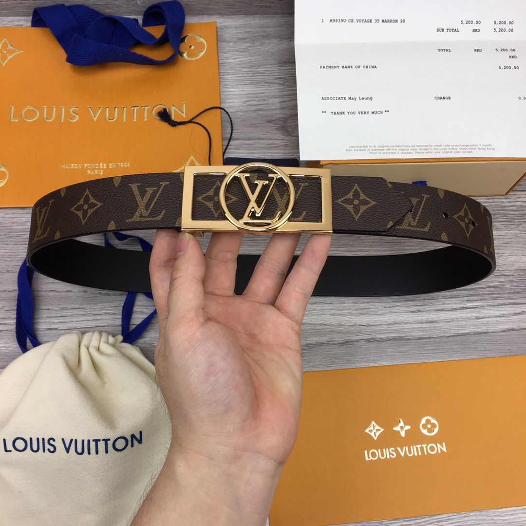 Louis Vuitton belt